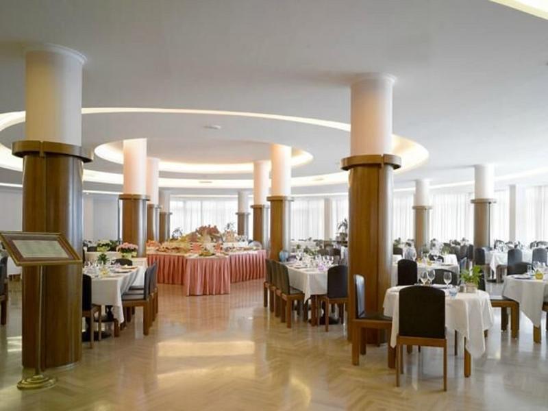 Hotel Commodore Terme Montegrotto Terme Ngoại thất bức ảnh